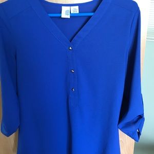 Blue three-quarter length  blouse